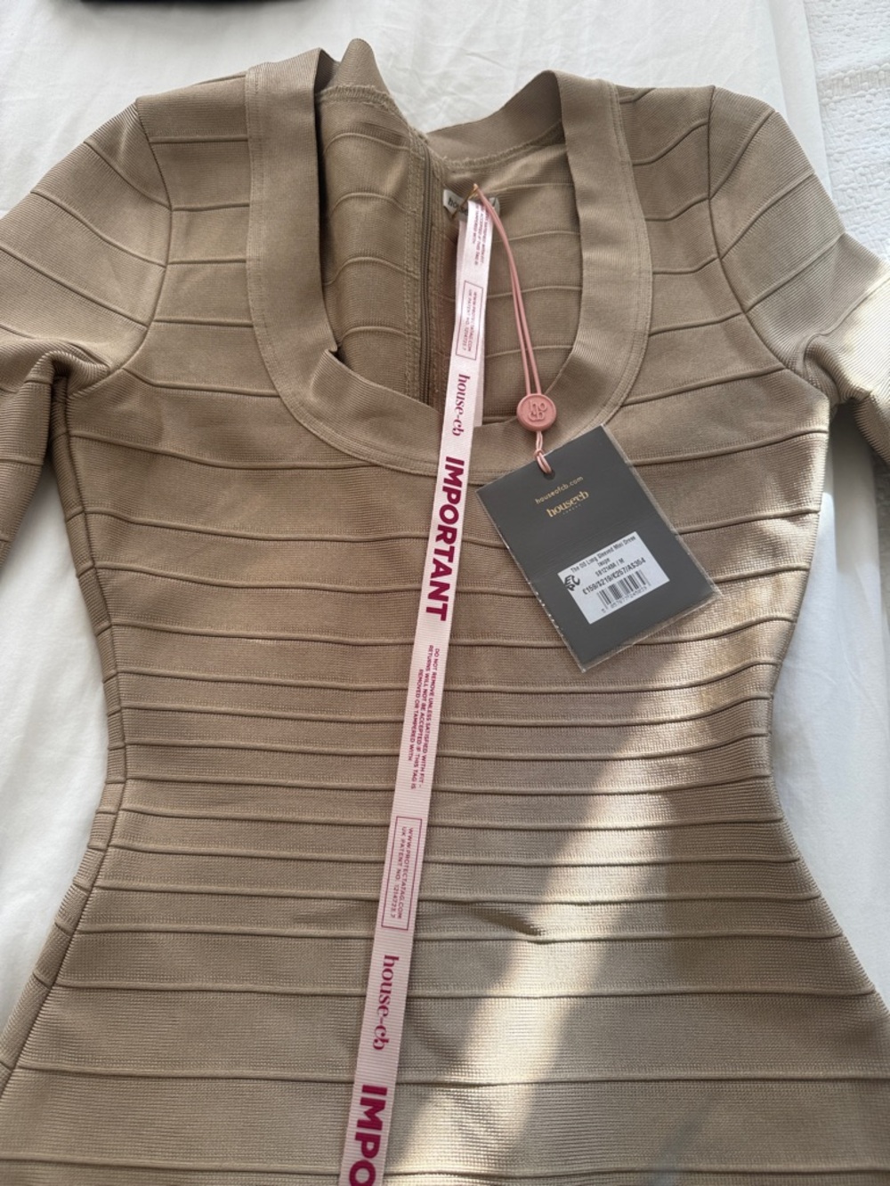 HOUSE of CB :
THE OG' LATTE LONG SLEEVE BANDAGE MINI DRESS - Picture 4 of 4